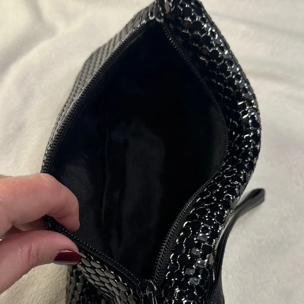 Black‎ Woven Metal Clutch